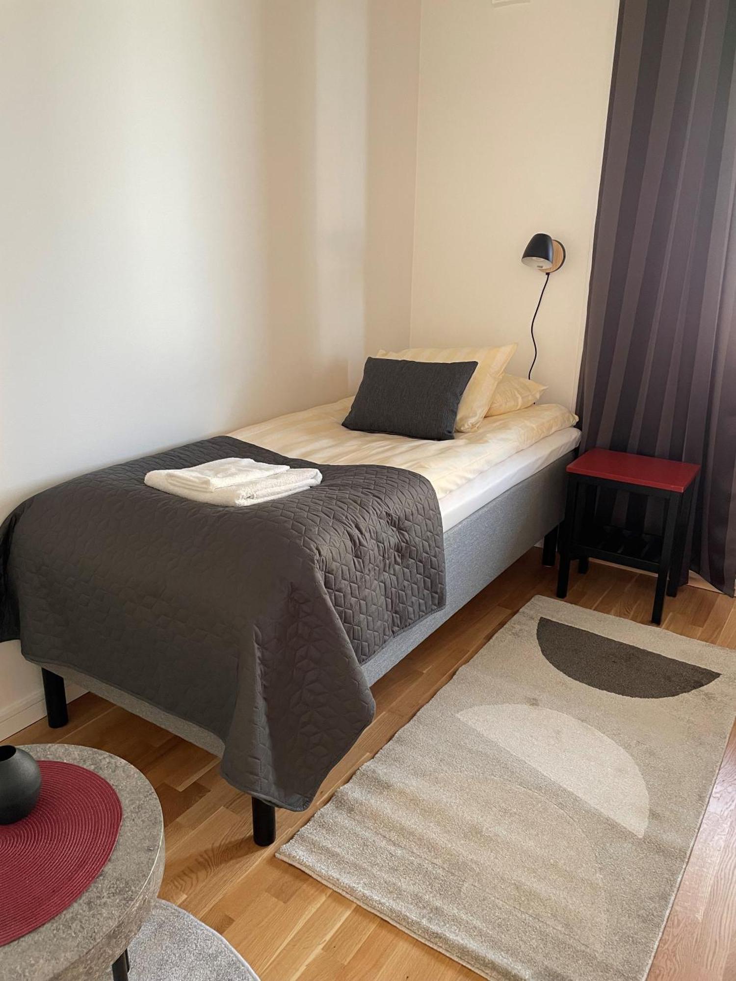 Rs Laegenhetshotell Skoevde Bagian luar foto