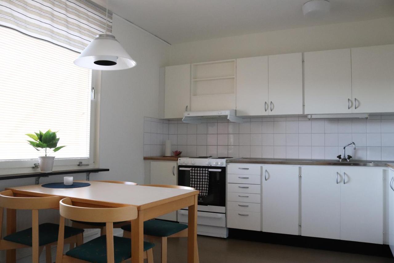 Rs Laegenhetshotell Skoevde Bagian luar foto